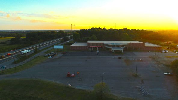 Lemmons : 138 Webber Rd, Gaffney, SC 29341
